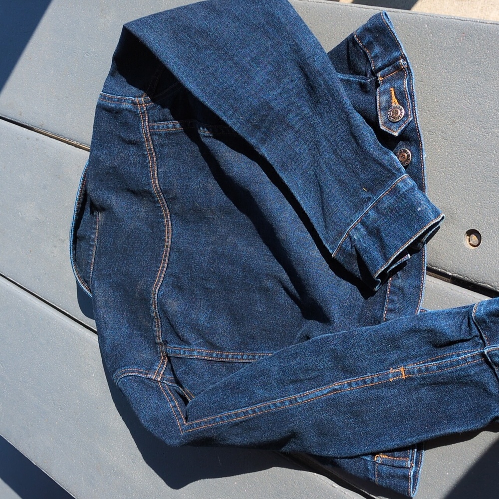 Denim - Picture 4 of 11